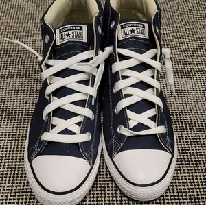 2019 Chuck Taylor All Star Street Mid 'Navy'